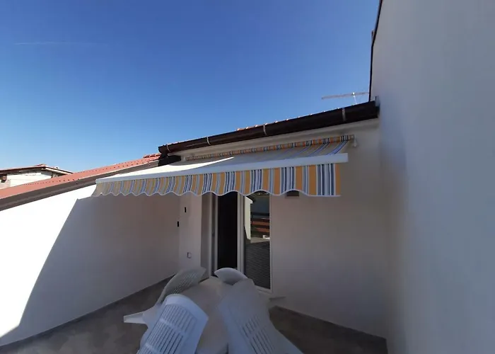 Apartments Ema